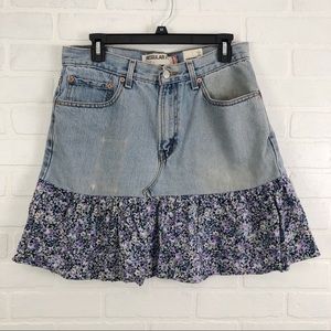 Levi’s urban renewal ruffle trim skirt